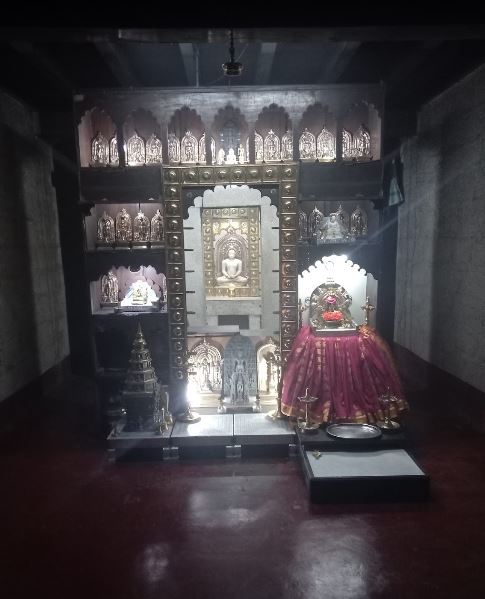 Shri Chandranath Swamy Digamber Jain Mandir, Vamanjoor, Mangaluru, District - Dakshina Kannada (Karnataka) image 2