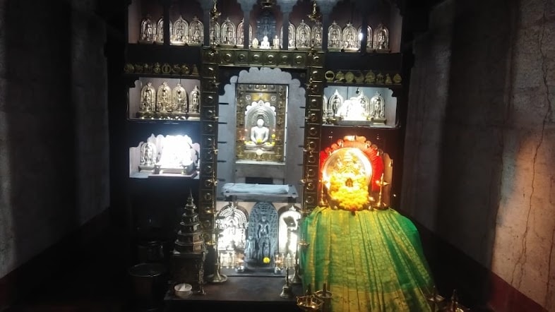 Shri Chandranath Swamy Digamber Jain Mandir, Vamanjoor, Mangaluru, District - Dakshina Kannada (Karnataka) thumbnail 5