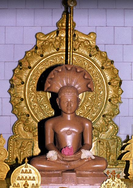 Shri Parshvnath Tirthankar and Shri Padmavati Devi Jain Mandir, Gudgeri, District - Dharwad (Karnataka) image 3