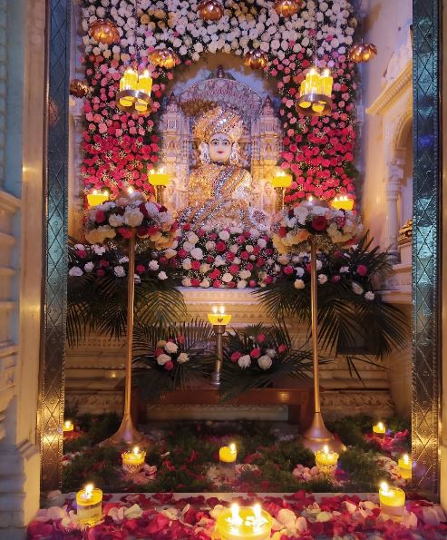 Shri Chandraprabh Swami Jain Shwetamber Mandir, Sivanchetti Gardens, Bengaluru (Karnataka) image 2