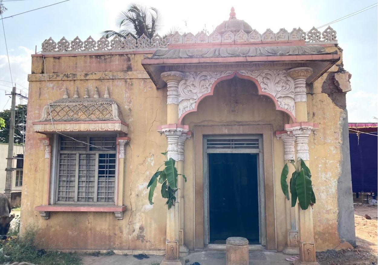 Shri 1008 Parshvnath Digamber Jain Pracheen Mandir, Kunigal, District - Tumakuru (Karnataka) image 1