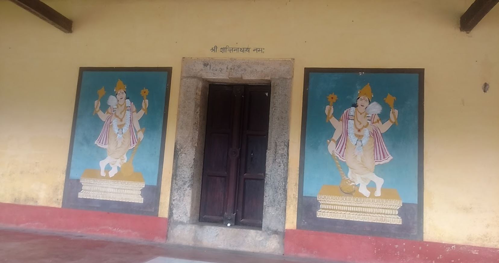 Kere Basadi (Chaturmukh Basadi), Shri Adinath, Shanthinatha, Chandraprabha, Mahaveer Swami Digamber Jain Mandir, Karkala, District - Udupi (Karnataka) image 8