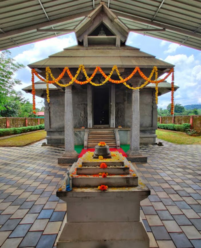 Siddhikshetra Siddaravana Jain Basadi, Nooralbettu, District - Udupi (Karnataka) image 4