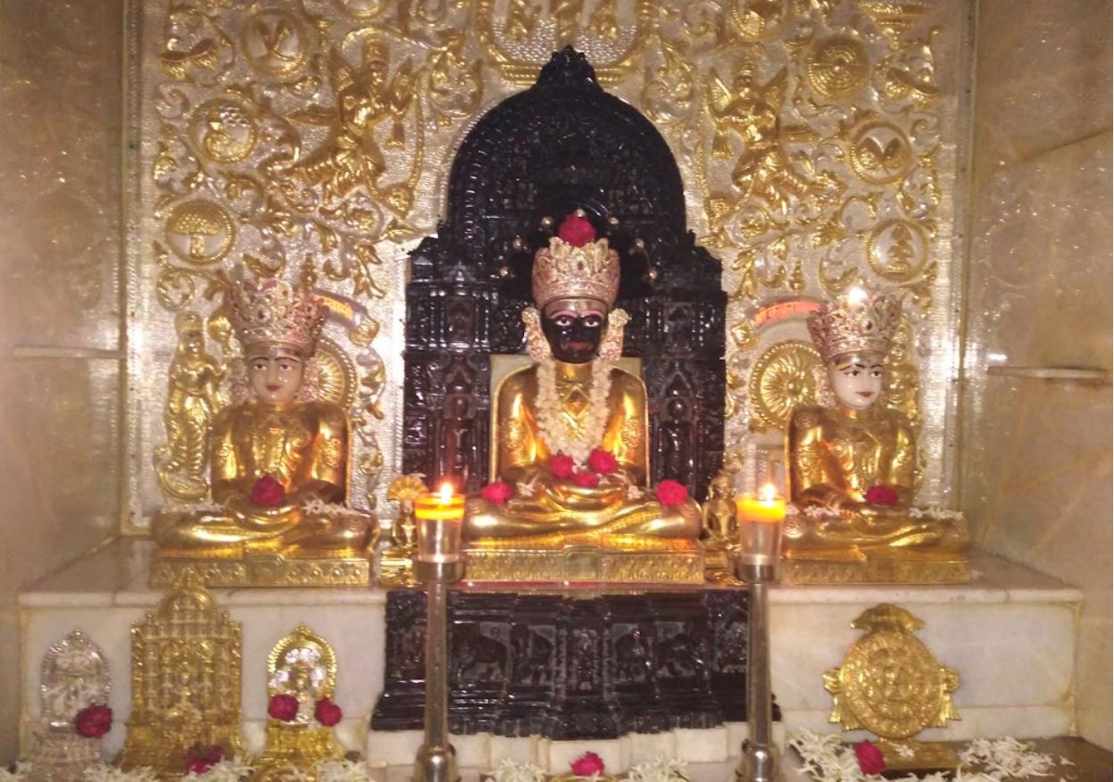 Shri Nakoda Parshvnath Jain Shwetamber Mandir, Hemanth Nagar, Keshwapur, Hubli, District - Dharwad (Karnataka) image 4
