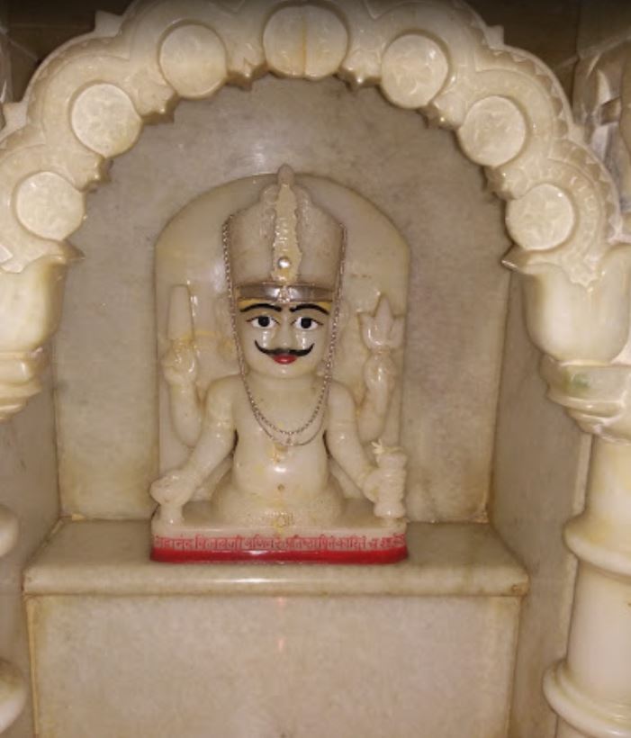 Shri Nakoda Parshvnath Jain Shwetamber Mandir, Hemanth Nagar, Keshwapur, Hubli, District - Dharwad (Karnataka) image 5