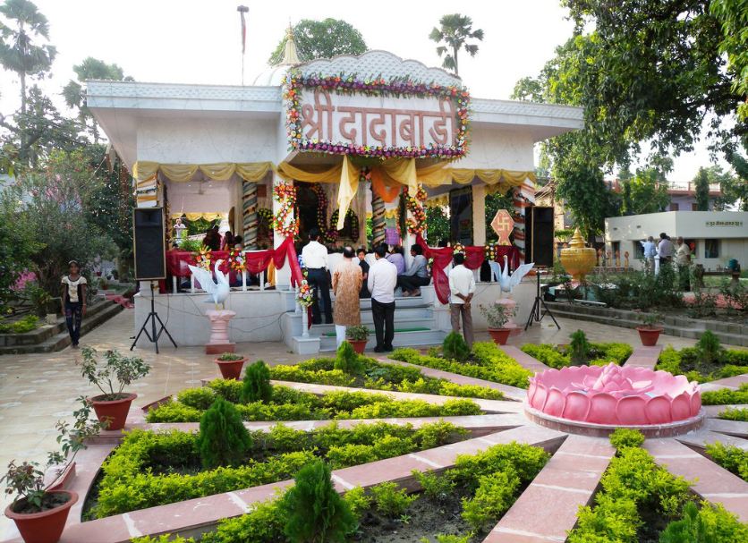 Shri Dadabari Jain Mandir, Begampur, Patna (Bihar) image 2