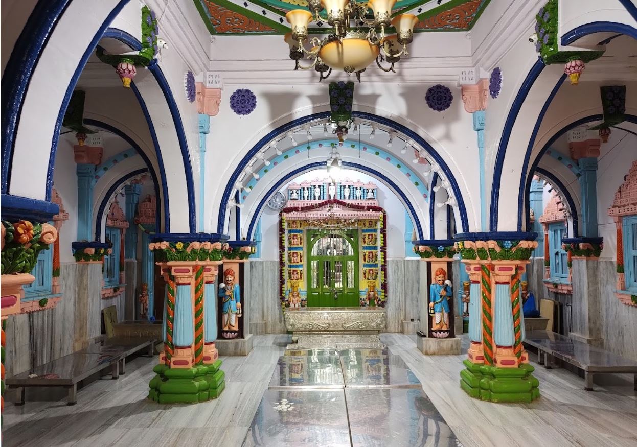 Shri 1008 Shantinath Digamber Jain Mandir, Mahaveer Galli, Kamaripeth, New Hubli, Hubli, District - Dharwad (Karnataka) image 2