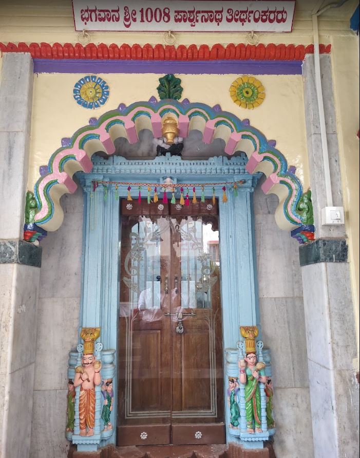 Shri 1008 Shantinath Digamber Jain Mandir, Mahaveer Galli, Kamaripeth, New Hubli, Hubli, District - Dharwad (Karnataka) image 4