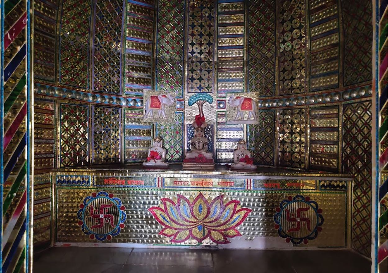 Shri Vasupujya Jain Shwetamber Mandir, Examba, District - Belagavi (Karnataka) image 5