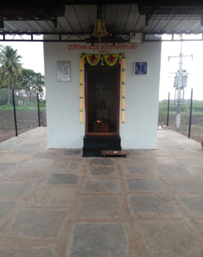 Shri 1008 Mallinath Digamber Jain Mandir, Karlatti, Sankonahatti, District - Belagavi (Karnataka) image 1