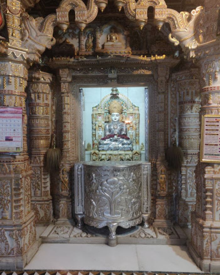 Shri Simandhar Shantisuri Jain Shwetamber Mandir, Vasavi Temple Street, Vishweshwarapura, Shankarapura, Bengaluru (Karnataka) image 2