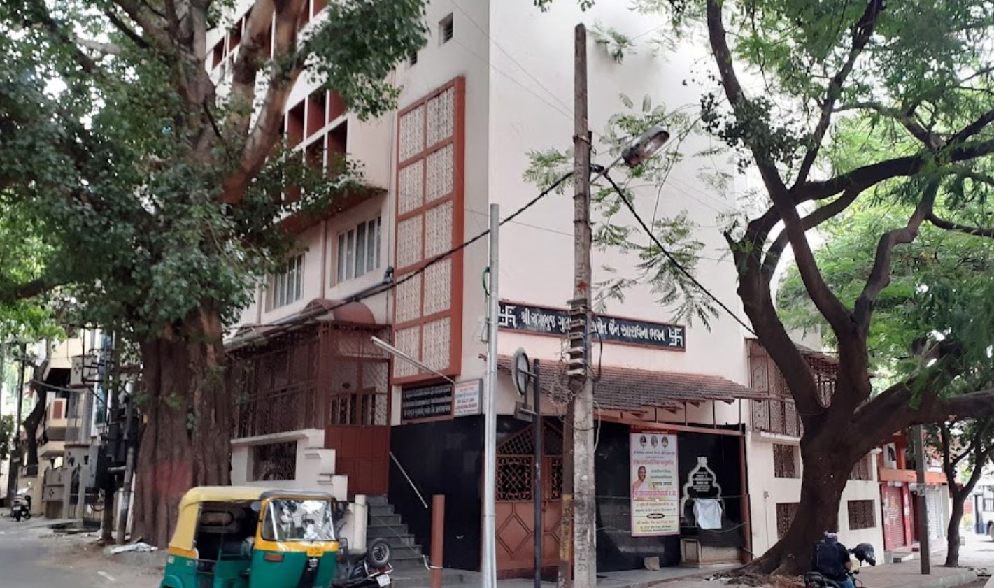 Shri Sobhagchand Chatrabhuj Salot Jain Aaradhana Bhavan, 58th Cross, 4th Block, Rajajinagar, Bengaluru (Karnataka) image 1