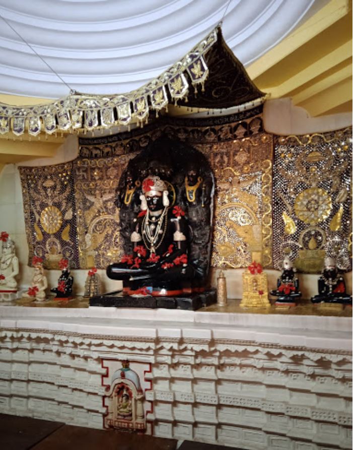 Shri Parshvnath Jain Shwetamber Mandir, 863, Kumbeshwar Temple Road, Kumta, District - Uttara Kannada (Karnataka) image 3