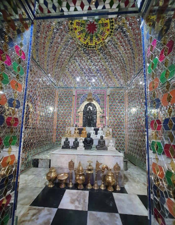 Shri 1008 Parshvnath Digamber Jain Mandir, Bhoj, District - Belagavi (Karnataka) thumbnail 4