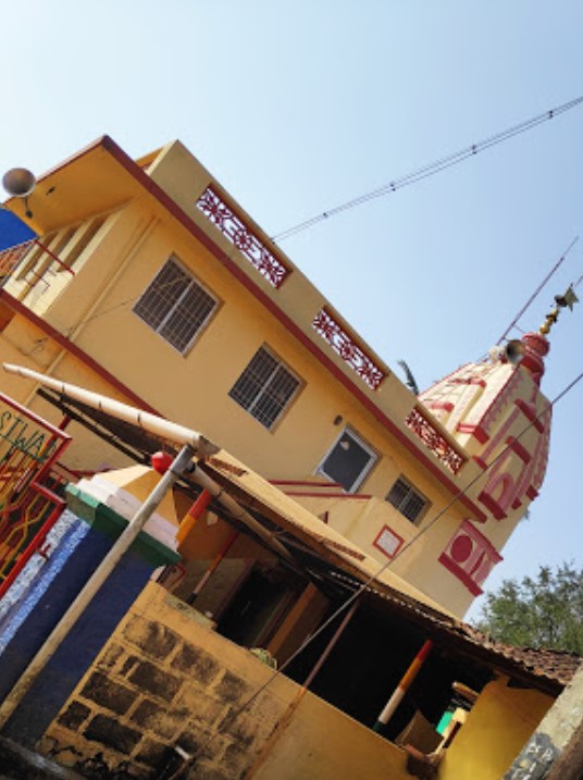 Shri 1008 Bhagwan Shantinath Digamber Jain Mandir (Basadi), Majagaon, Belagavi (Karnataka) thumbnail 3