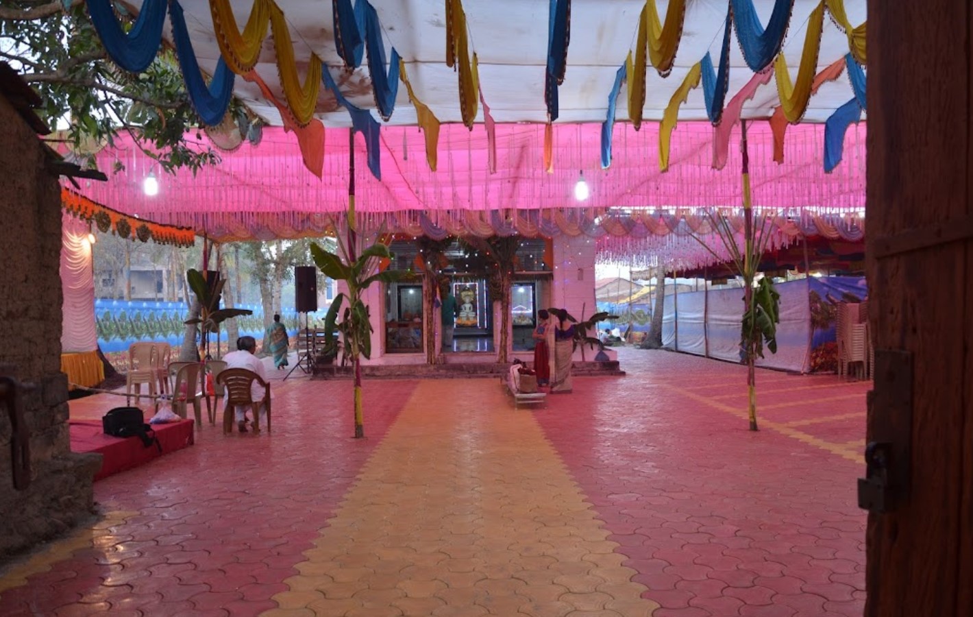 Shri 1008 Parshvnath Digamber Jain Mandir, Chikodi, District - Belagavi (Karnataka) thumbnail 2