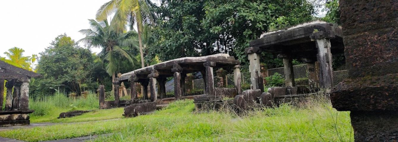Shri Kathale Digamber Jain  Basadi (Mandir),  Barkurpete, Moodahadu, District - Udupi (Karnataka) image 8