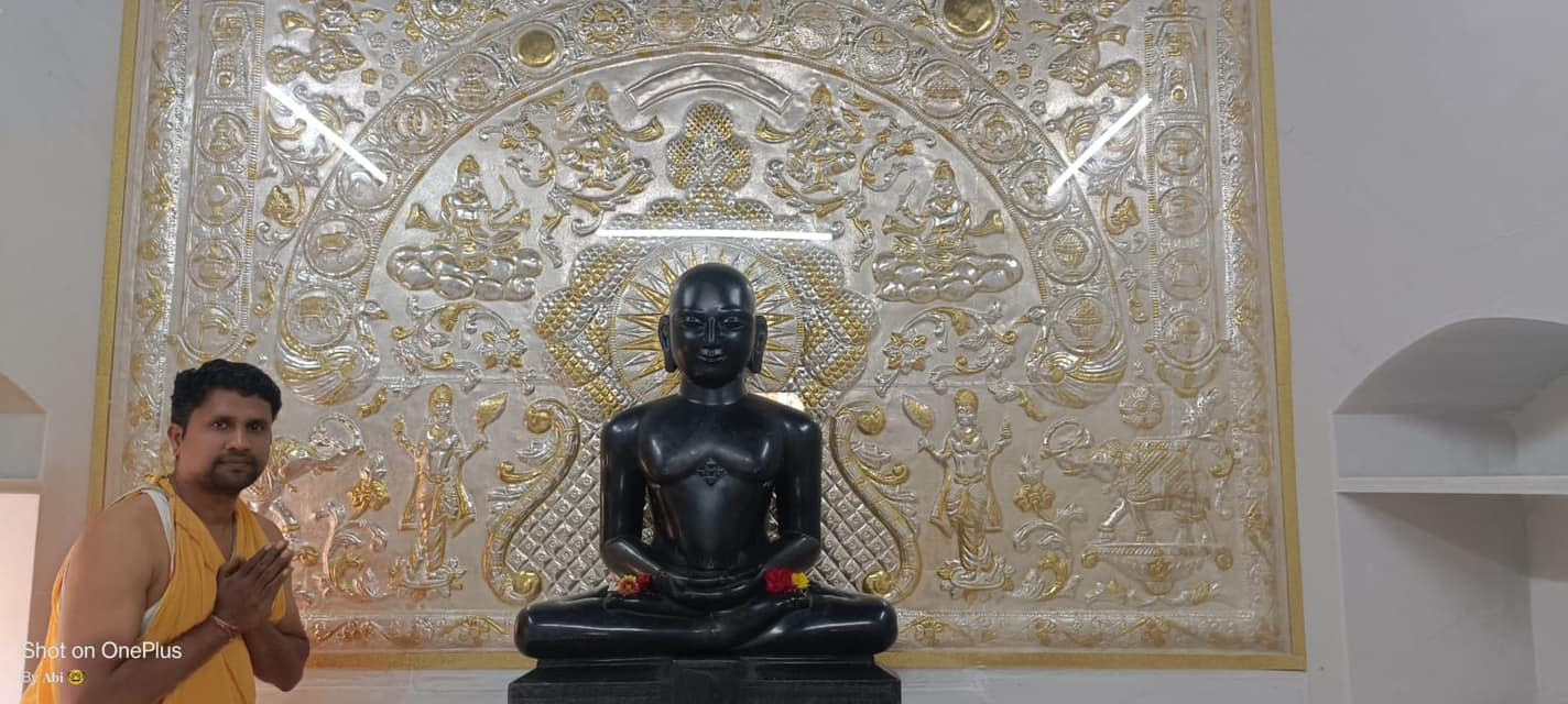 Shri 1008 Neminath Digamber Jain Mandir, Basti Galli, Nippani, District - Belagavi (Karnataka) thumbnail 5