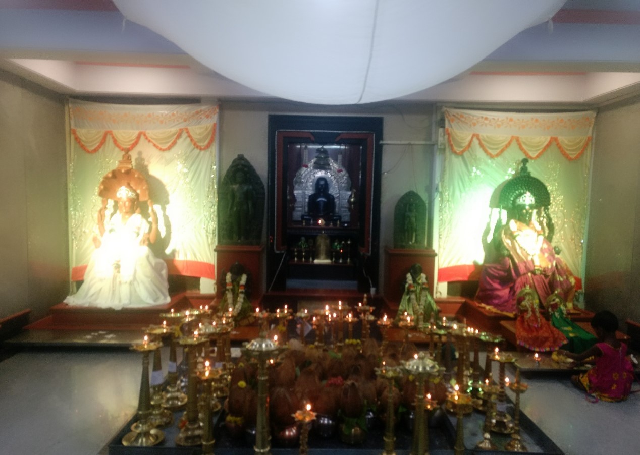 Shri 1008 Suparshvnath Digamber Jain Mandir, Jain Basti, Jain Galli, Gokak, District - Belagavi (Karnataka) thumbnail 5
