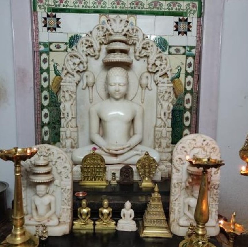 Shri 1008 Mahaveer Digamber Jain Mandir (Basadi), Machhe, Belagavi (Karnataka) thumbnail 2
